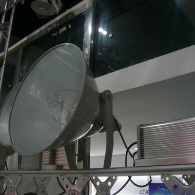 吊顶投光灯安装