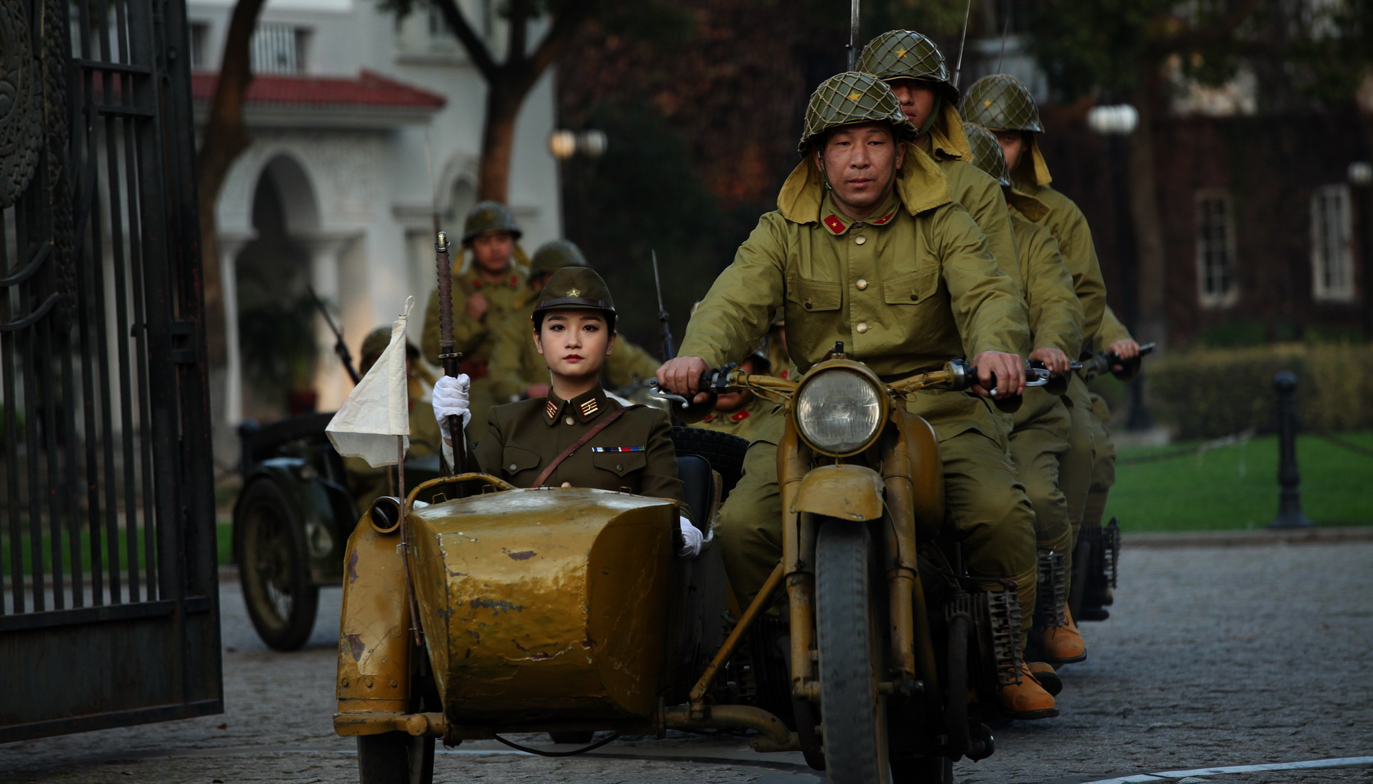 海上电影-《黎明破晓前》剧照28