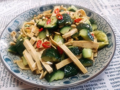 豆腐拌黄瓜