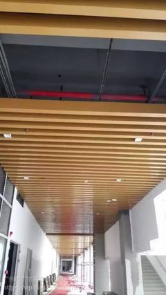 木方通吊顶