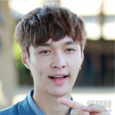 张艺兴什么星座
