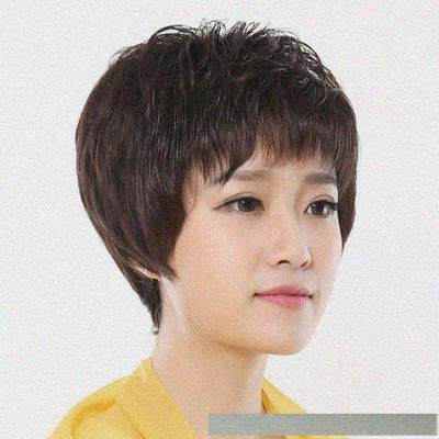 妈妈短发造型