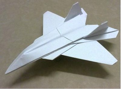 男嘉宾折纸飞机视频下载