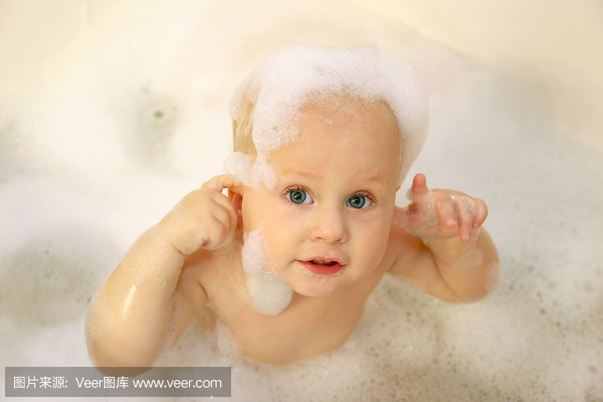 婴儿拉泡沫是怎么回事
