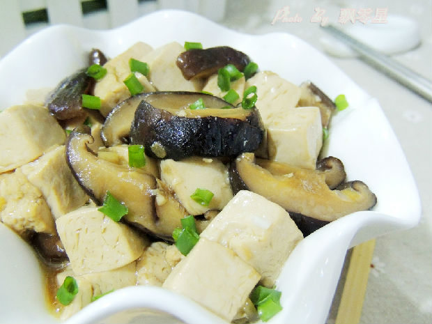 冬瓜炖香菇好吃又营养可以