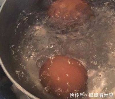 煮鸡蛋冷水下锅还是热水