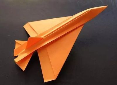 关于纸飞机的游戏
