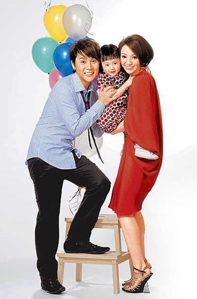 王仁甫季芹带女儿拍封面 自曝女儿人气高