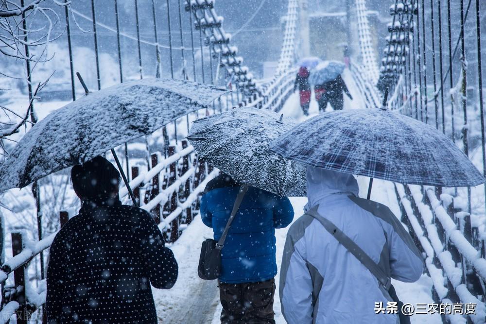 形容天气很冷怎么写