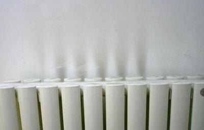 暖气把墙面熏黑怎么办