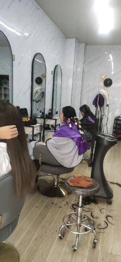 蓝梦美容美发学费多少