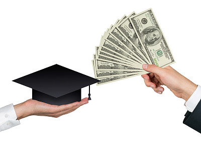 一个大学生能贷款多少钱