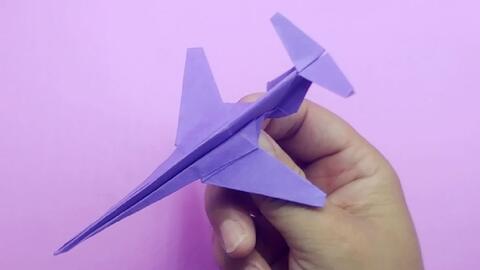 老外仿真折纸飞机视频下载