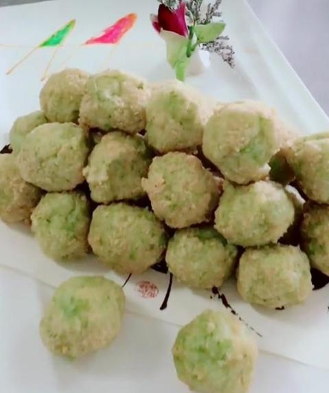 芹菜鲜虾球的做法大全家常