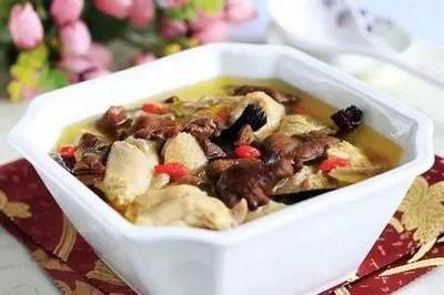 月子吃鸽子会回奶吗