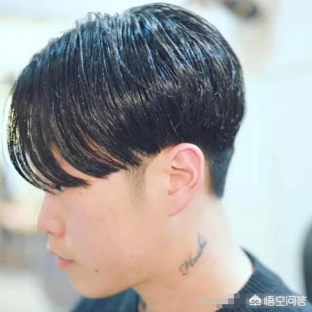 男生中发发型