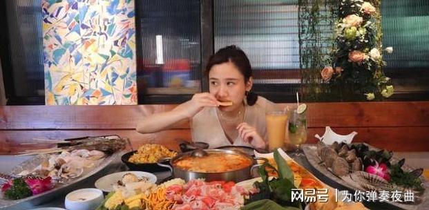 一天只吃一顿饭一个月能瘦多少