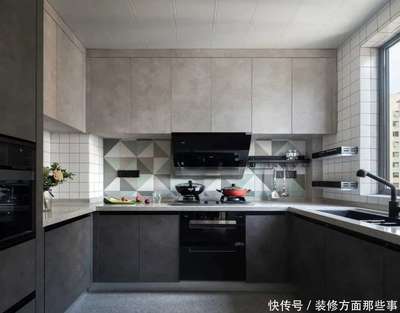 橱柜角线可以取下来吗