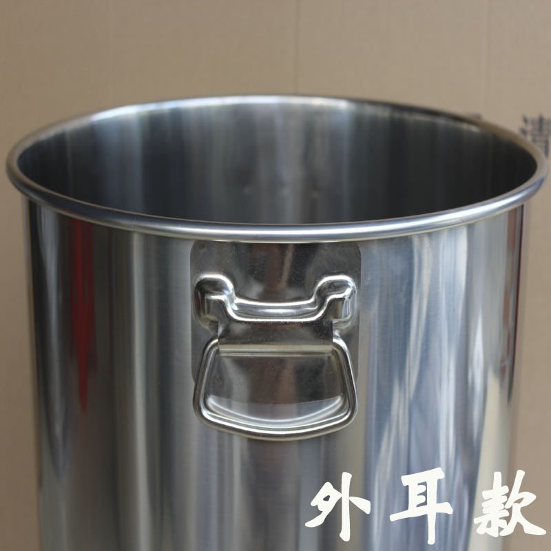 厨房里的水龙头怎么接水桶