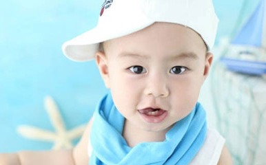 给孩子取名字男孩