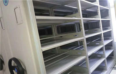 橱柜跑道怎么拆