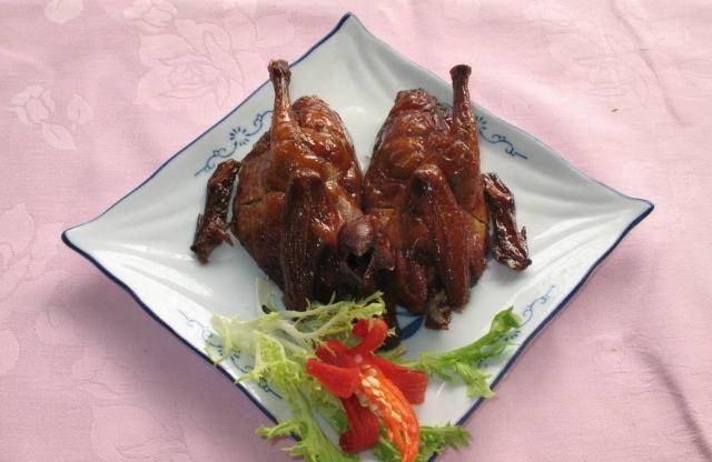 葡酒乳鸽制作方法
