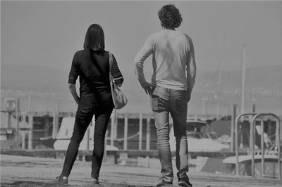 梦见别人要离婚，梦境背后的深层含义与解析