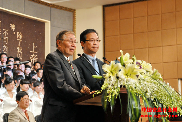 牧师翻译