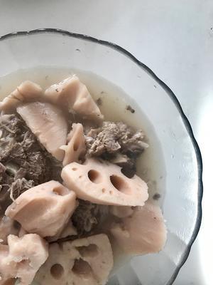 香菇莲藕汤面的做法
