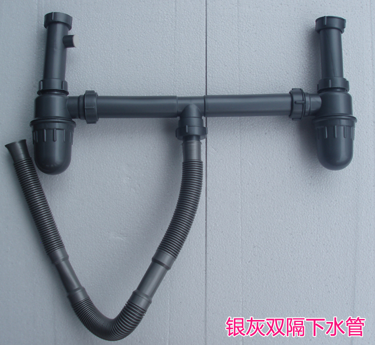 4楼厨房下水管道溢水